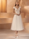 Top de mariée en dentelle à manches courtes