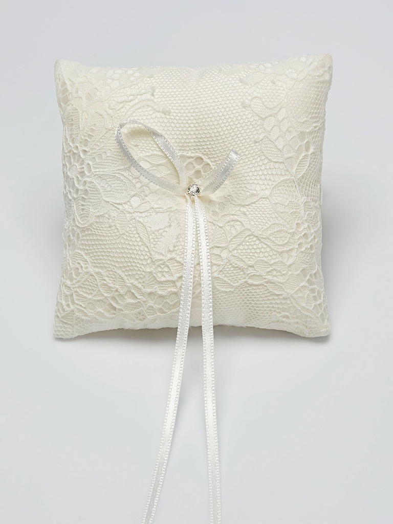 Coussin pour alliances en dentelle
