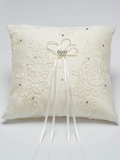 [K2] Coussin pour alliances en dentelle