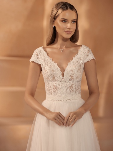 [E434] Top de mariée en dentelle à manches courtes